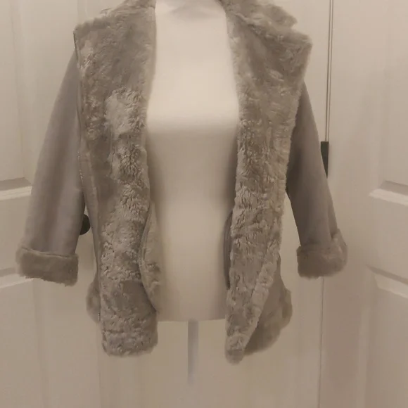 Zara Girl Faux Suede Fur Double Face Moto Jacket. Size 11/12 Girl. Size XSWomen